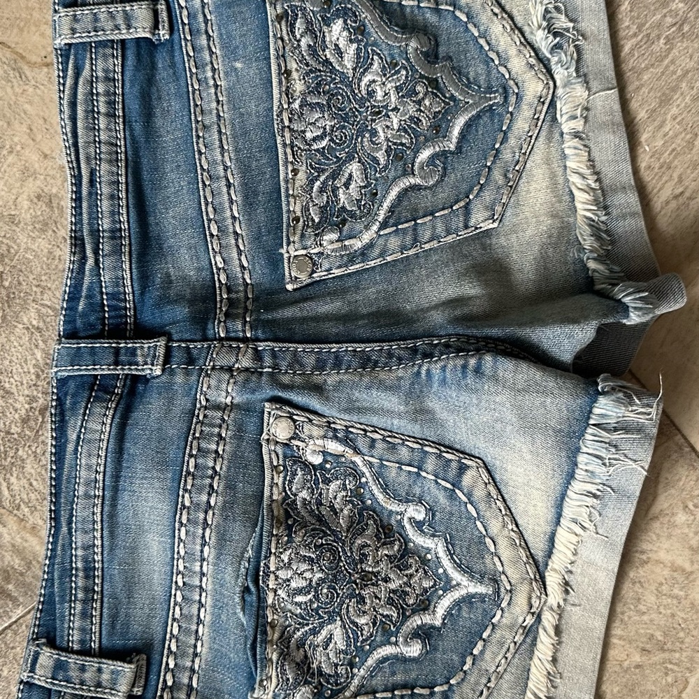 Jean shorts!!!